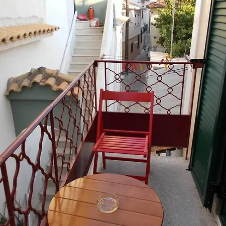 Square 's House 2 *